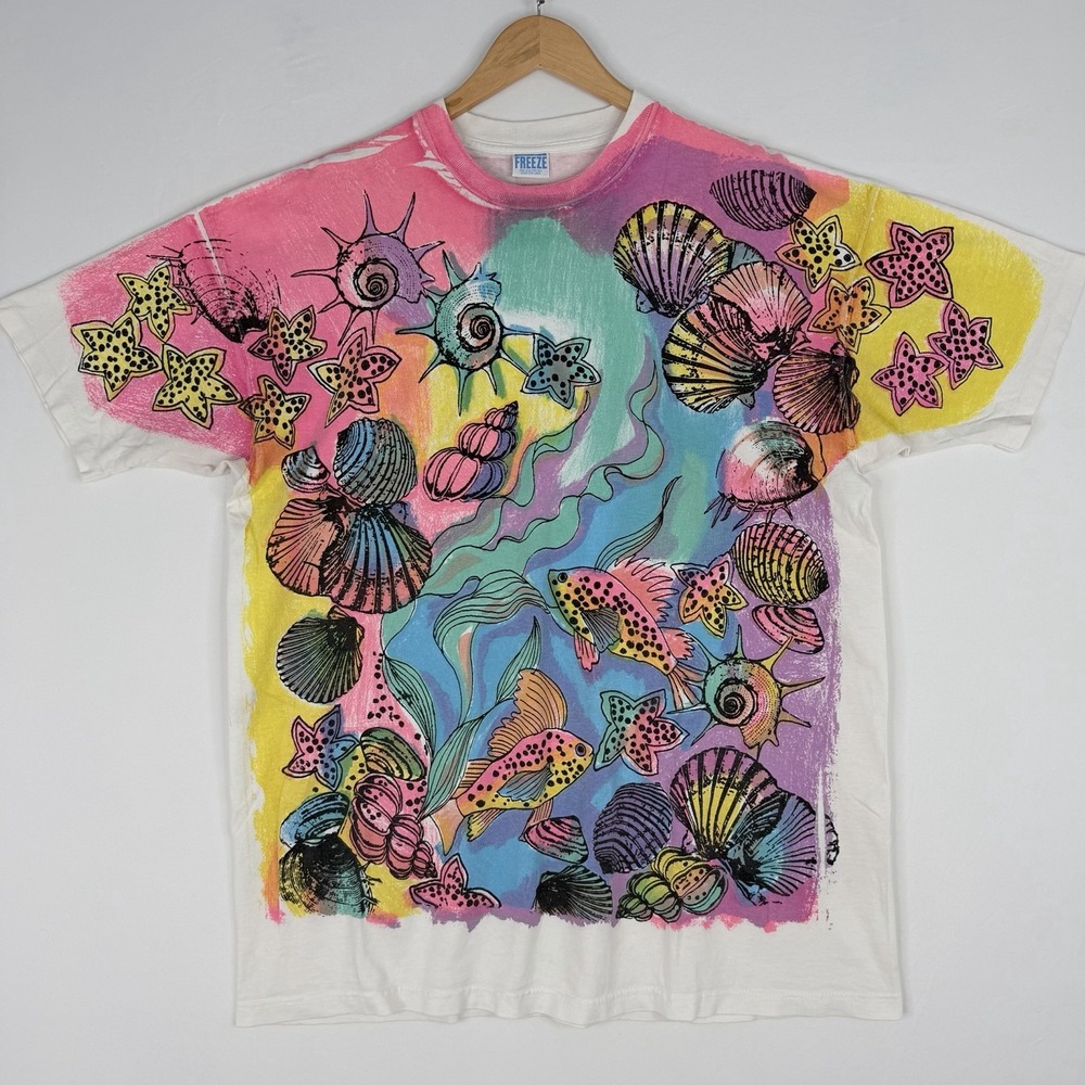 Vintage 90's Freeze Tag Tropical Fish Coral AOP All Over Print T Shirt one size